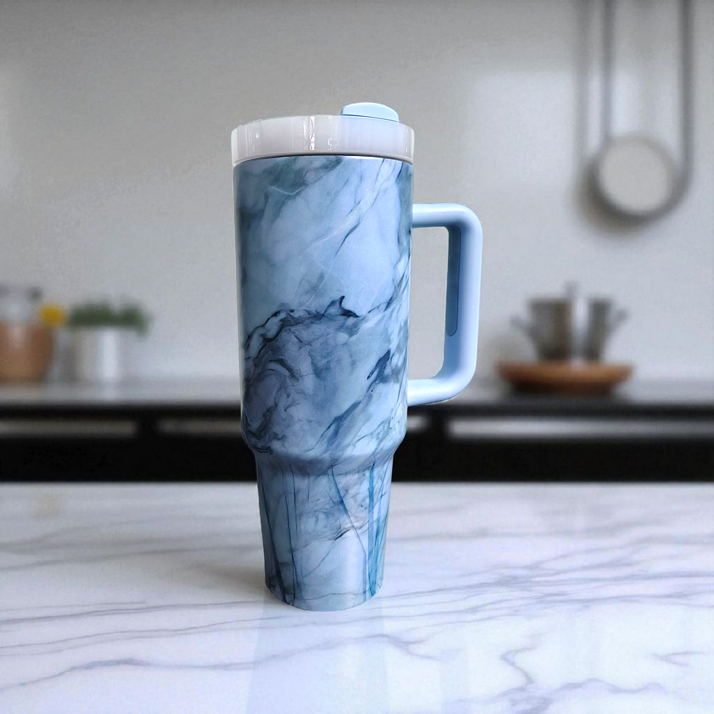 marble design tumbler blue
