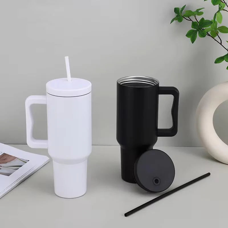 white and black tumblers 